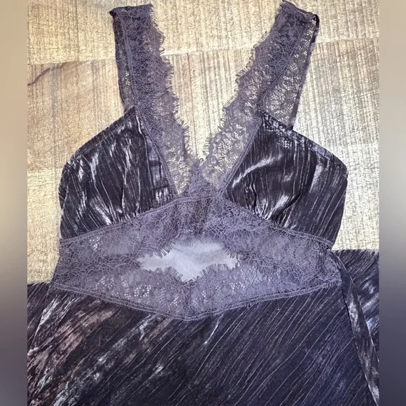 Zara Brown Velvet Lace-Trim Slip Dress - Picture 7 of 12